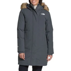 The North Face Women's Arctic Parka -Garmentra Sales Store NF0A4R2V 174 hero