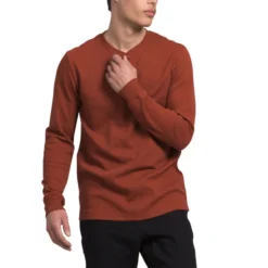 The North Face Men's Waffle Henley Long-Sleeve Shirt -Garmentra Sales Store NF0A7USJ UBC hero