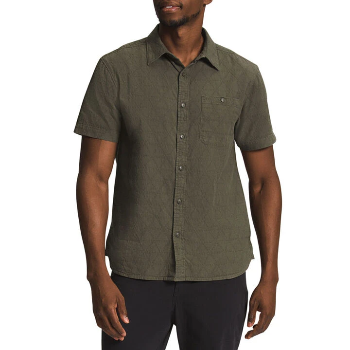 The North Face Men's Loghill Jacquard Short-Sleeve Shirt 1 The North Face Men's Loghill Jacquard Short-Sleeve Shirt